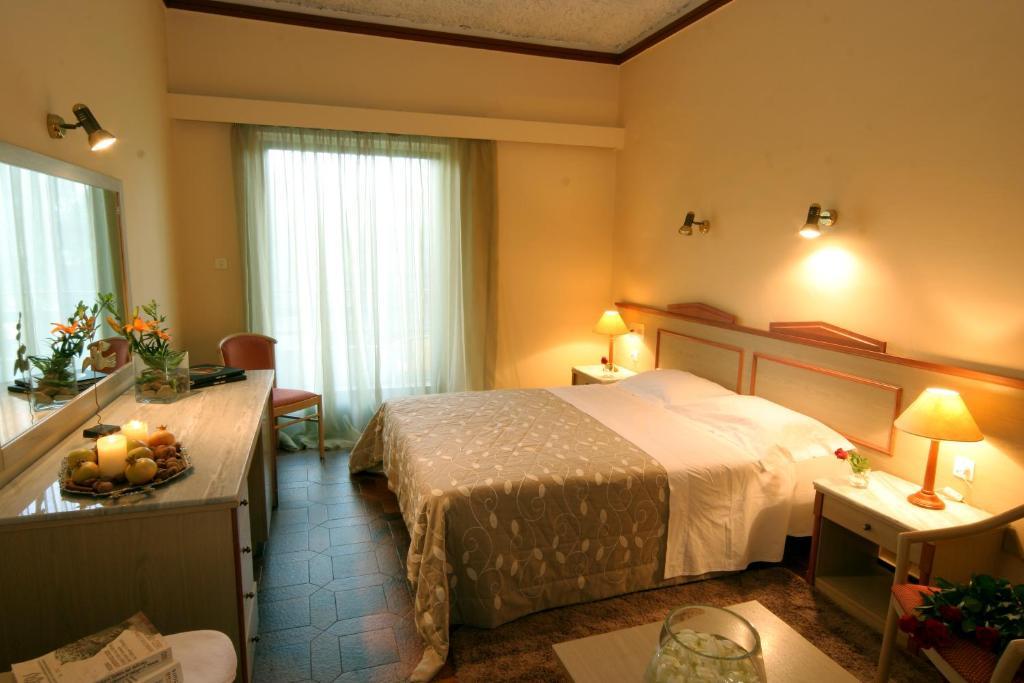 Hotel Antonios Ancient Olympia ภายนอก รูปภาพ